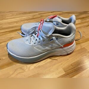 Adidas Speedmotion Running Shoes Light Grey Size 8- Worn Once